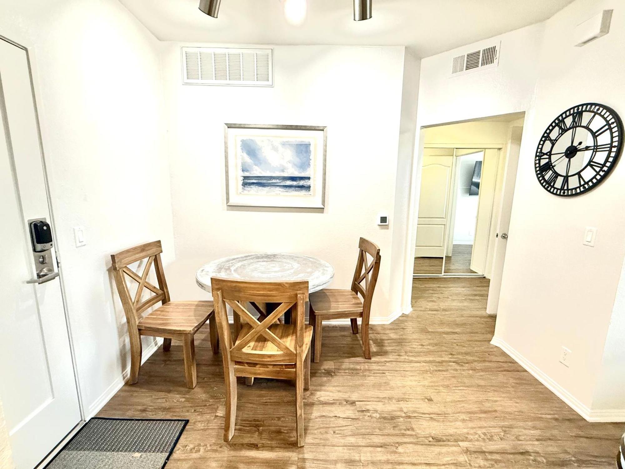 Spacious And With A Pool View Apartamento