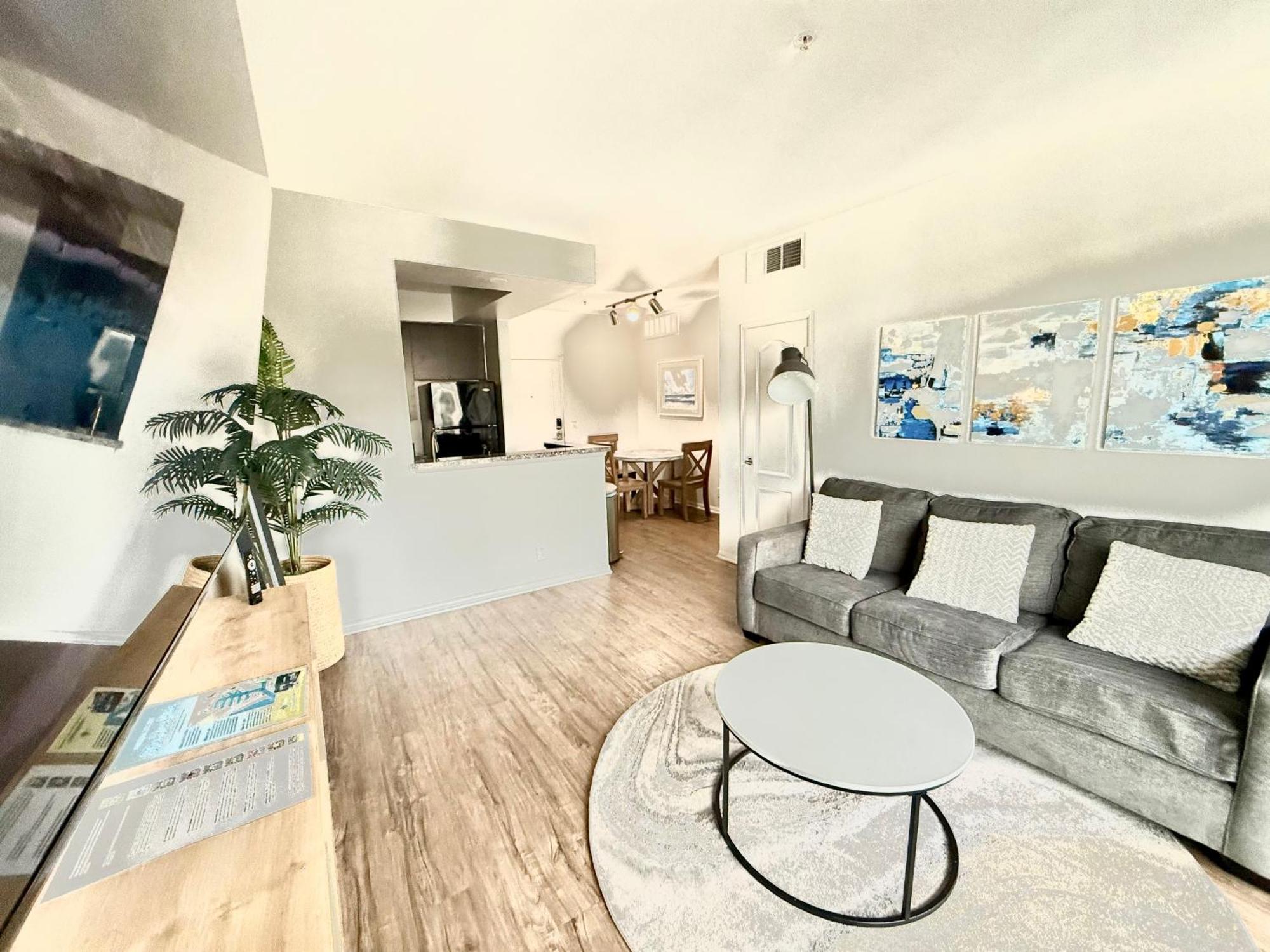 Spacious And With A Pool View Apartamento *